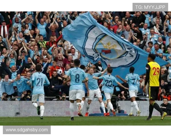 曼城对阵焦点大战全面解析球队状态打法亮点与胜负关键因素