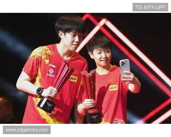 成都乒乓球队在最新状态排行榜中荣登第八名展现强劲实力