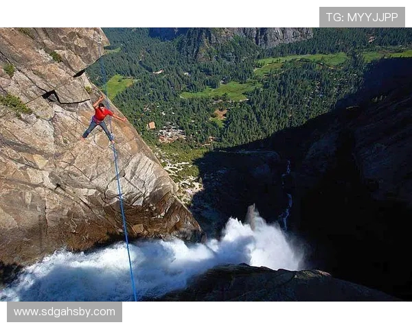 极限运动战术探讨南京极限运动队的创新转换体系分析与实践