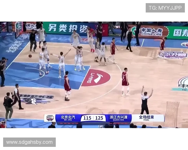 CBA精彩对决北京队挑战广州队直播全程回顾与分析