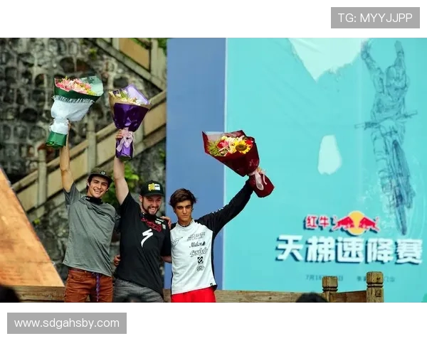 伊图诺与巴西红牛激战正酣谁能在这场对决中笑到最后