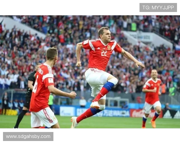 俄罗斯与苏格兰足球赛直播信息及精彩赛事回顾