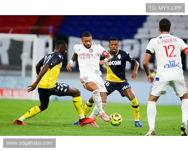 华沙军团迎战阿斯塔那展开激烈较量期待精彩表现与胜利之争