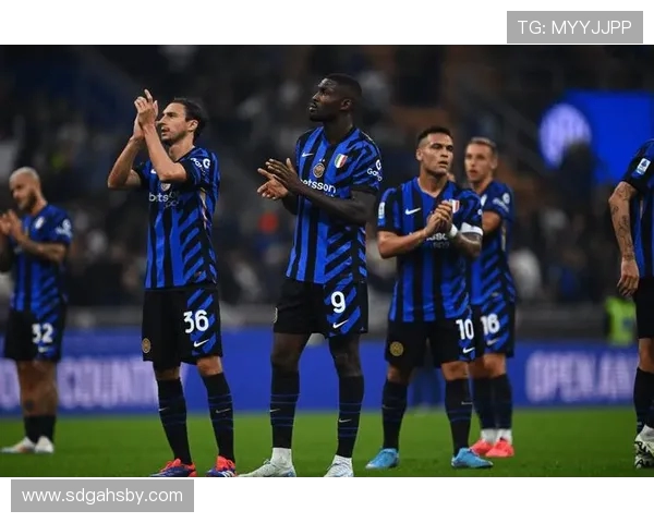 巴塞罗那与拜仁慕尼黑激战八强之路的精彩对决回顾